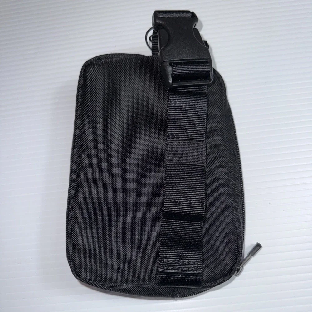 Briggs and Riley Small‎ Sling Bag ZDX003-4 (7.5 × 5.0 × 1.8 in) NEW WITH TAGS